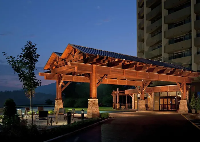 Family Hotel: The Park Vista - A Doubletree By Hilton Hotel - Gatlinburg
